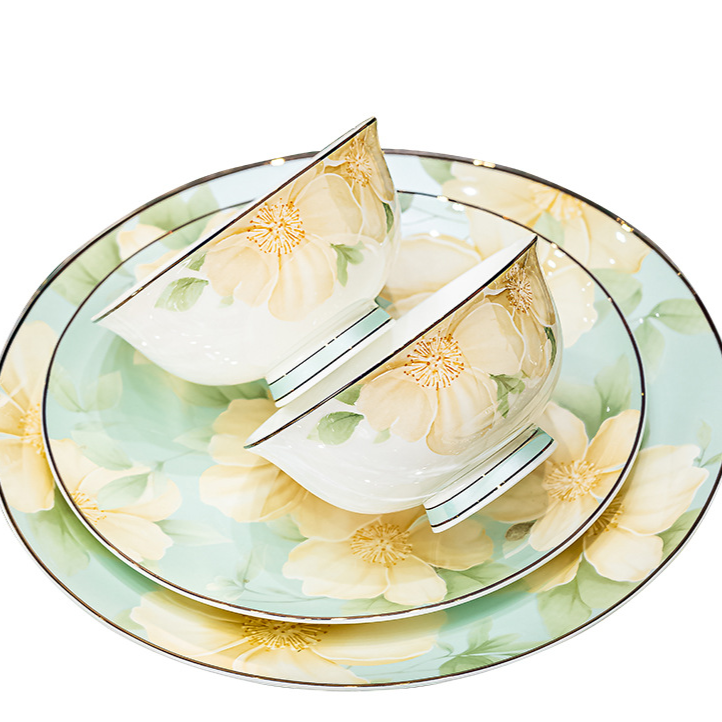 Bone China Dinnerware Set Floral Design