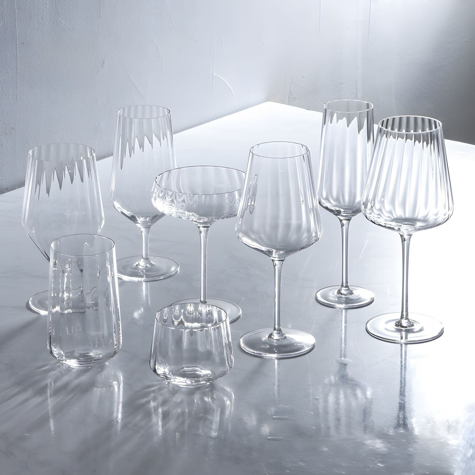 Vertical Stripe Wine Glass