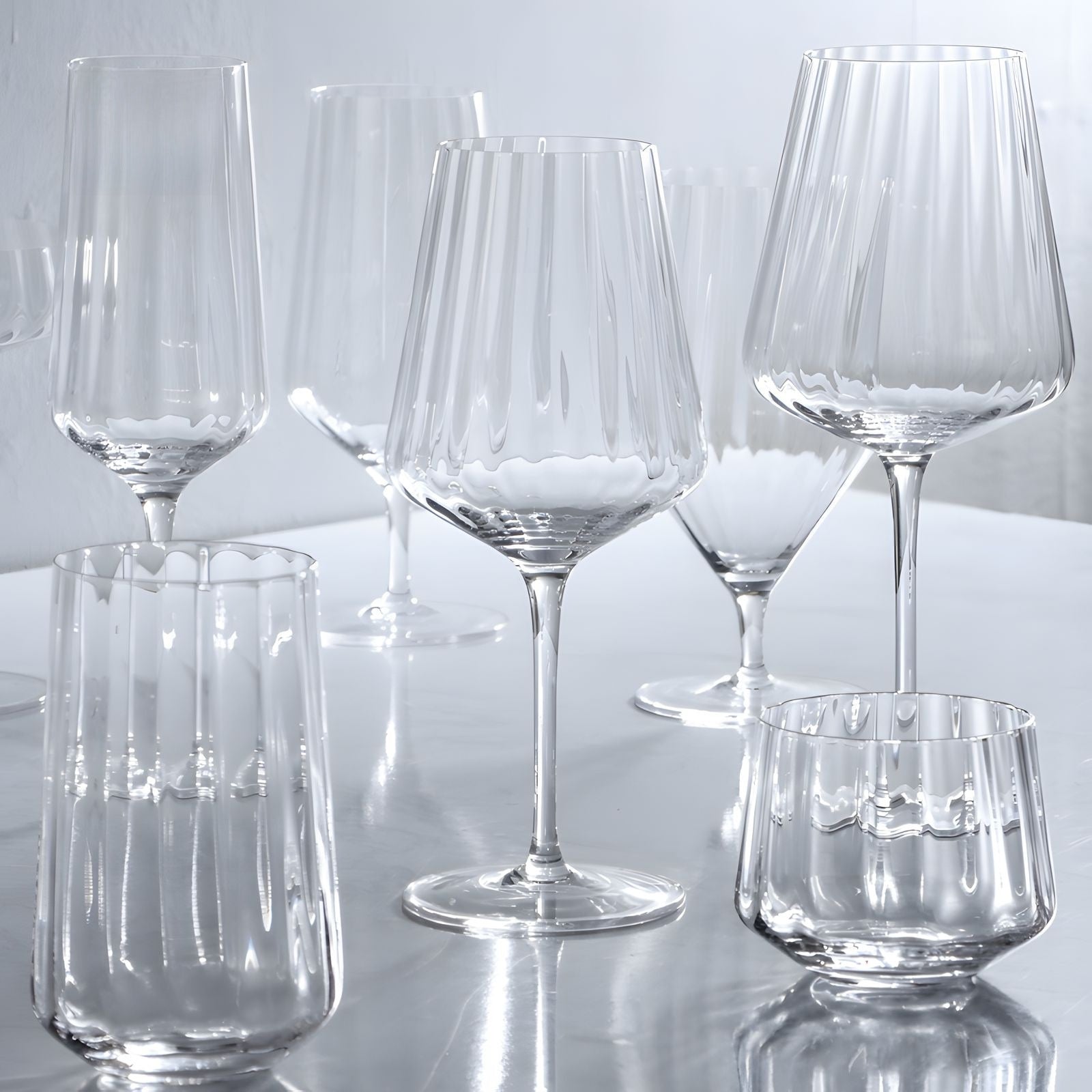 Vertical Stripe Wine Glass