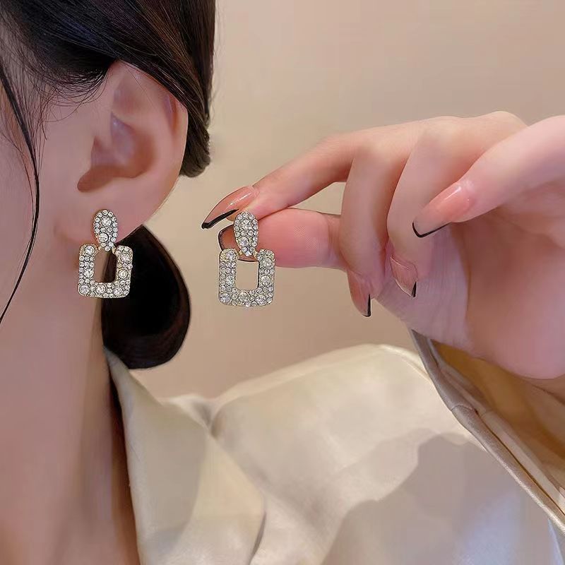 Retro Geometric Square Earrings
